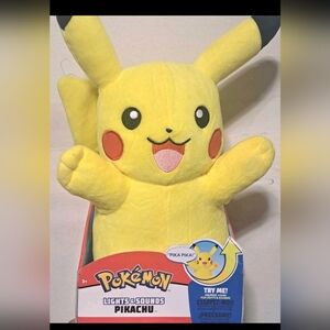 Brand New Pokeman Pikachu Lights And Sounds Yellow Plush Toy